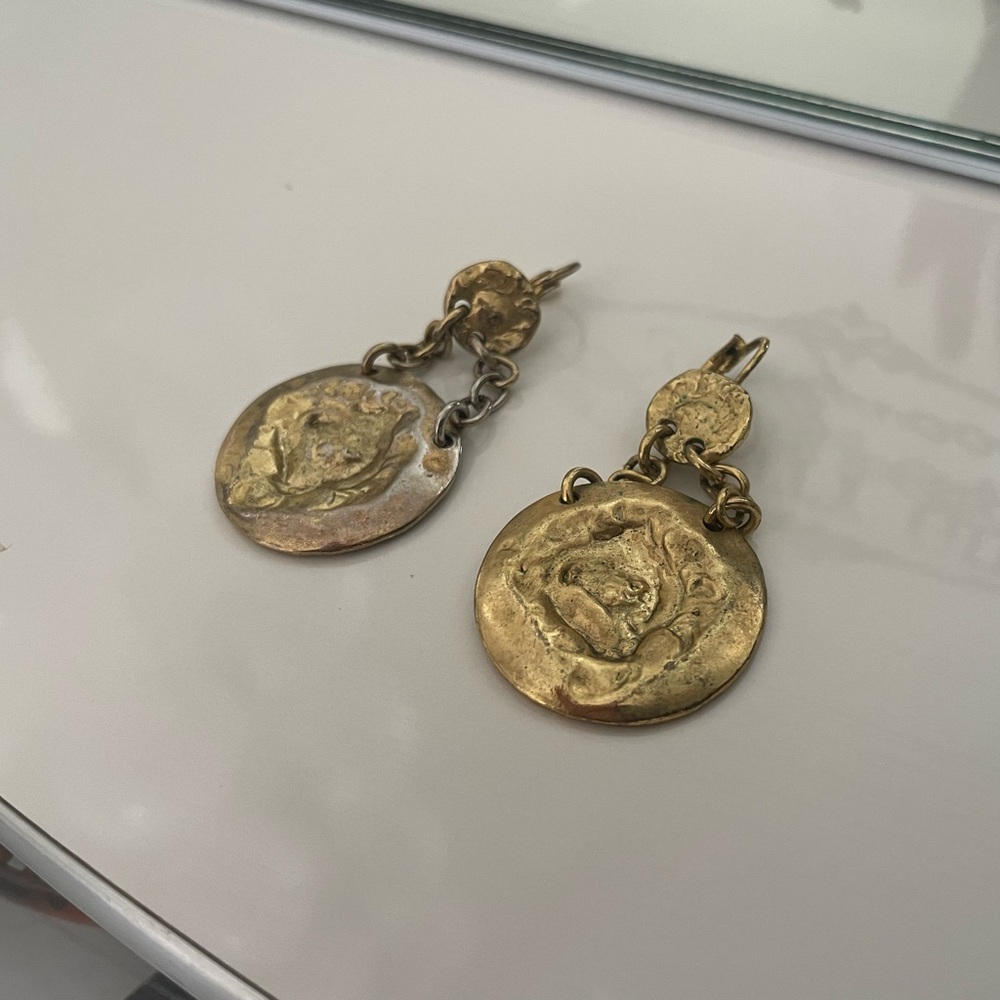 Unique Chic Distressed Gold Statement Dangle Earr… - image 2